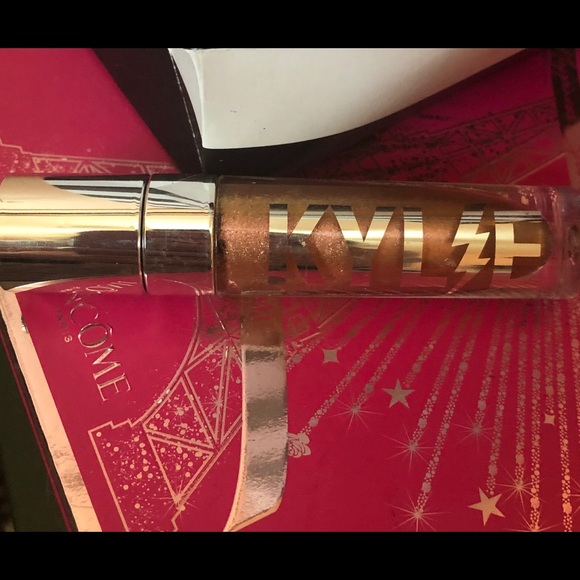 Kylie Cosmetics Other - Kylie glitter eyes SUPERSTAR Kylie Cosmetics Other - Kylie glitter eyes SUPERSTAR